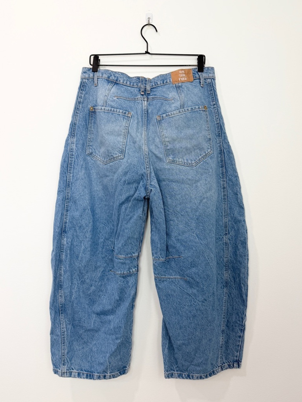 We The Free Good Luck Mid-Rise Barrel Jeans Ultra Light Beam 31 - Picture 3 of 8